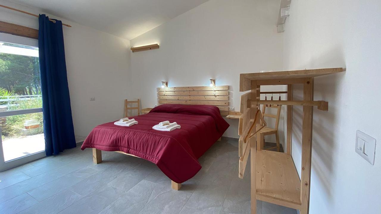 I Tre Schen Calasetta Exterior foto